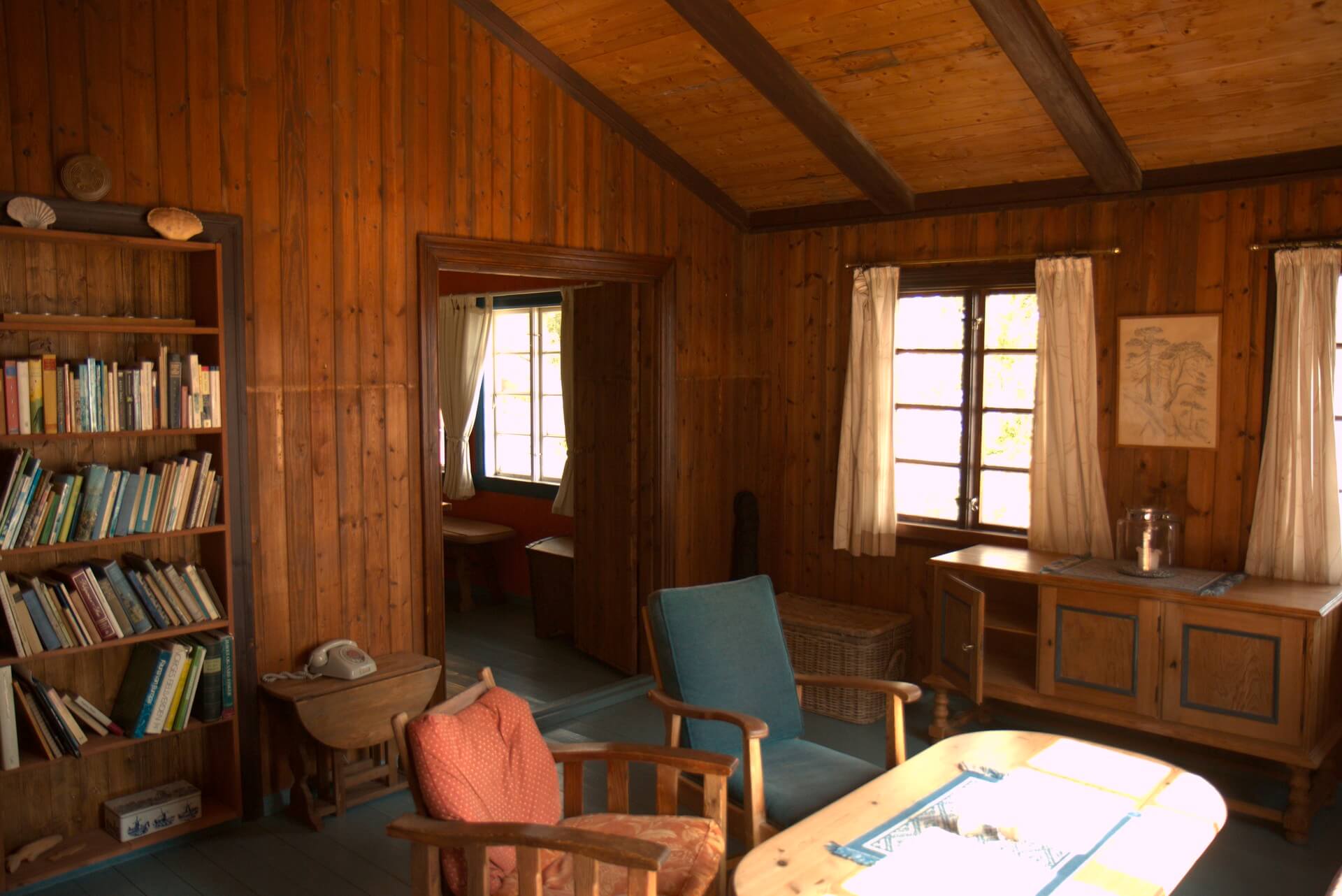 Fra mørkt tre til blomsteroase