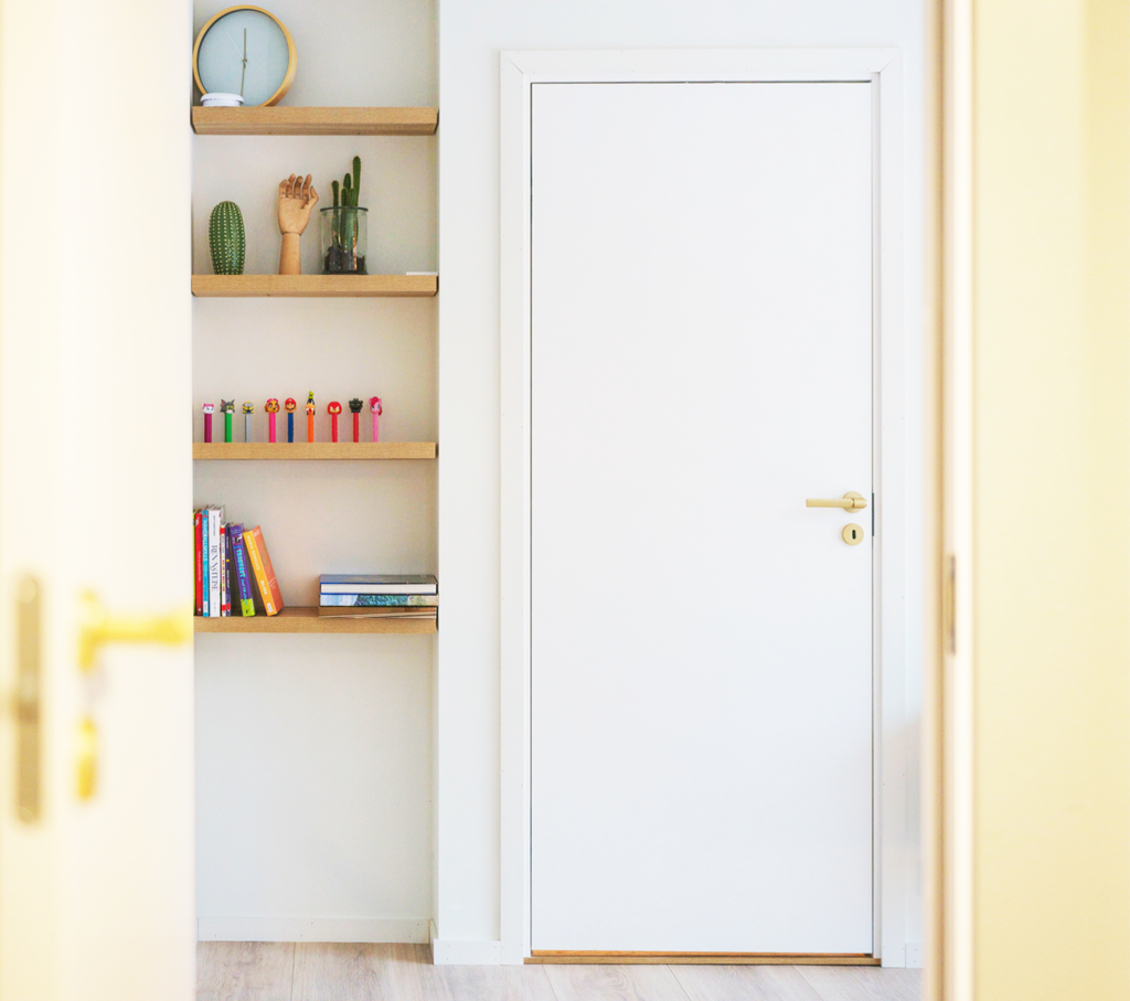 Løft døren til nye høyder med hengslene alle snakker om!