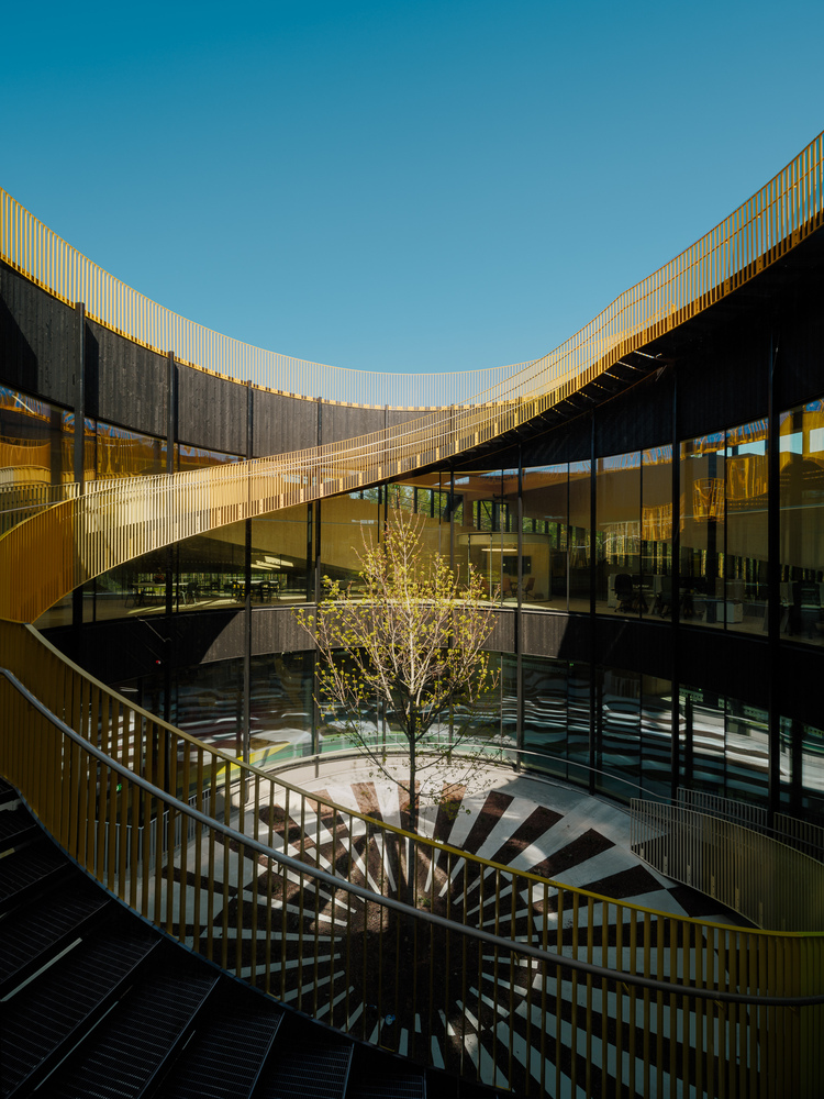 the-plus-for-vestre-big 5-1